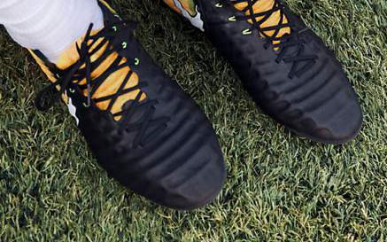 Scarpe da calcio | Recensioni | Opinioni | Nike | Adidas | Puma SCARPE DA CALCIO NIKE tiempo legend vii